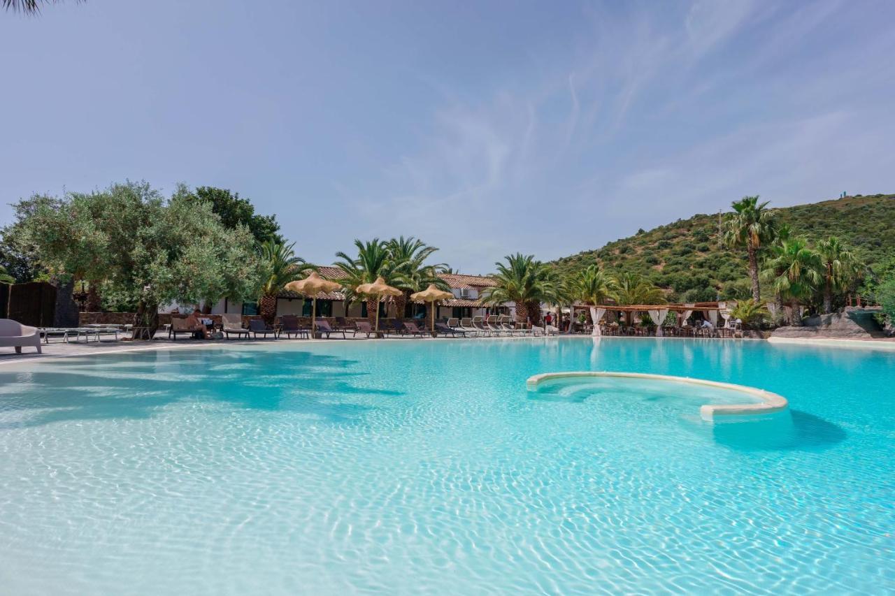 Il Monastero Hotel Geremèas Kültér fotó