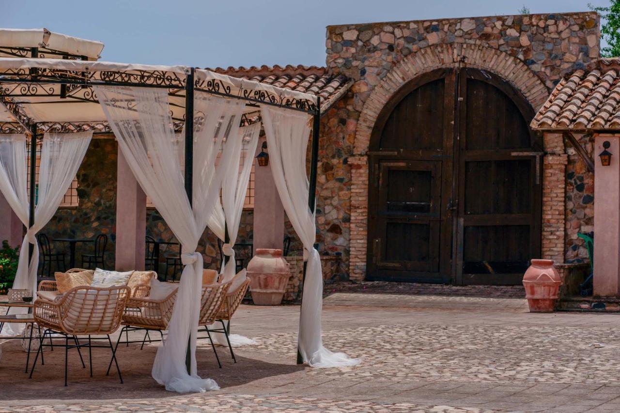 Il Monastero Hotel Geremèas Kültér fotó